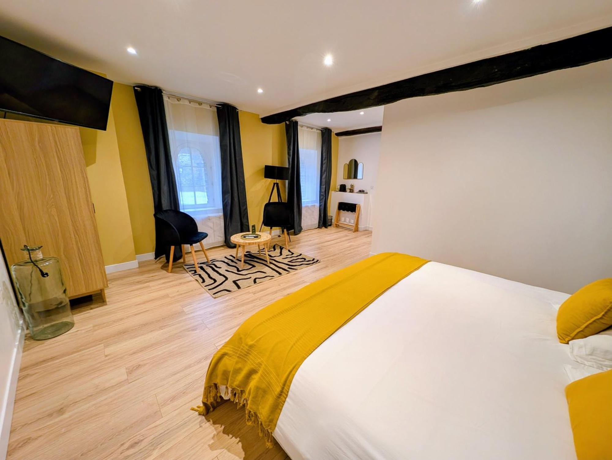 Bed & Breakfast Le Relais Du Beffroi & 3*